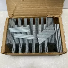 FN1540 BOSTITCH Angled Finish Nails Box #2