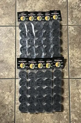 187068000064 DECK2WALL SPACER Pack