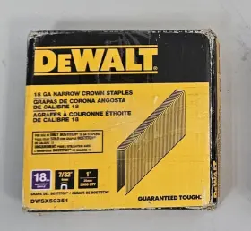 DWSX50351 DEWALT Leg Crown Glue Collated Steel Staples Box