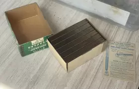 5010D DUO-FAST Box Chicago Chisel Tip Staples Nos