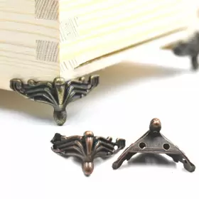 768430623731 FUJIYUAN Alloy Jewelry Chest Box Wood Feet Leg