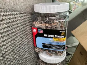 MSI-175J GARDNER BENDER Insulated Staples Jars