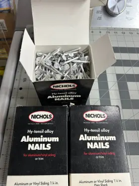 738965000123 NICHOLS Nos Pack Nails Siding Shank