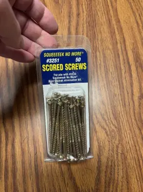 3251 SQUEEEEEK NO MORE Scored Screws Square