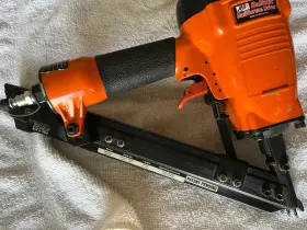 NSDPP38-40 UFO Eliminator Pneumatic Mantis Nail Gun Nailscrew #3
